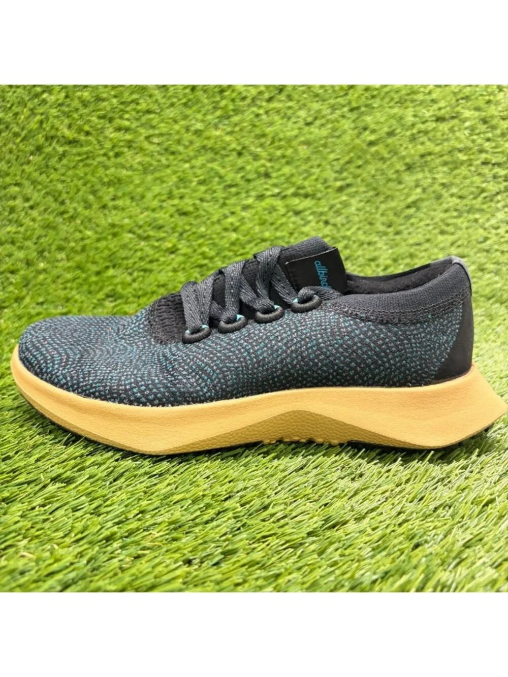 Allbirds Wool Dasher 2 Womens Size 7.5 Black Teal Gum Running Shoes Sneakers